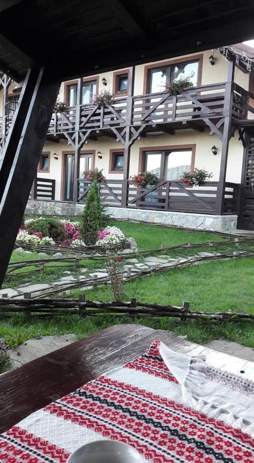 Pensiunea Nedeia Malini Luaran gambar